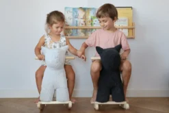 Label Label Hond Grijs Hobbeldier LLRT-23169 -Dolu Verkoopwinkel Label Label Hond Hobberldier sfeer 2