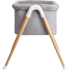 Babygo Goodnight Grey Wieg 4361 -Dolu Verkoopwinkel babygo goodnight grey wieg aan bed 3