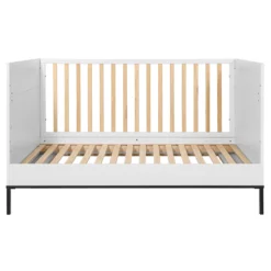 Bellamy Lumi White Babykamer: Ledikant/Juniorbed En Commode -Dolu Verkoopwinkel bellamy lumi white 70 x 140 cm ledikant juniorbed lubilo70 4 1
