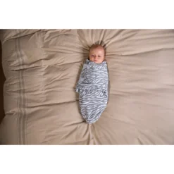 Bo Jungle B-Wrap White Tiger Small Wikkeldeken B172100 -Dolu Verkoopwinkel bo jungle b wrap white tiger small wikkeldeken b172100 3