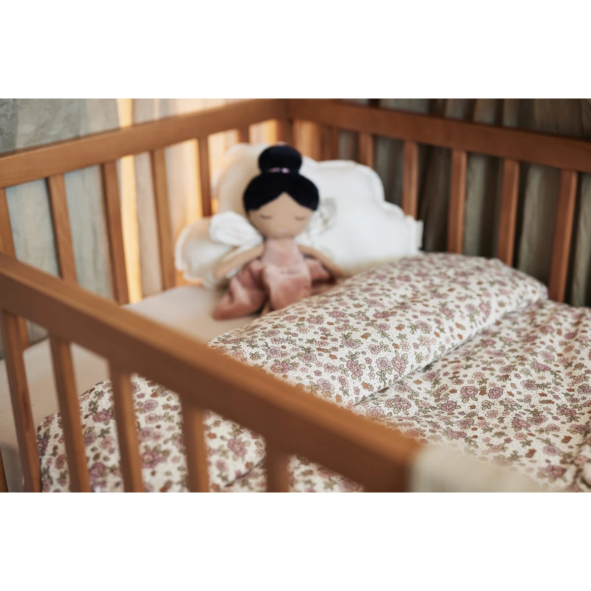 Jollein Retro Flowers Dekbedovertrek En Sloop 100 X 140 Cm 003-005-67045 4 Jollein Retro Flowers Dekbedovertrek En Sloop 100 X 140 Cm 003-005-67045 - Afbeelding 4