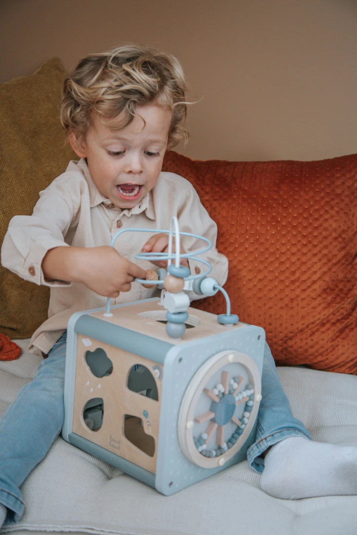 Label Label Blauw Houten Activiteitenkubus LLWT-34307 6 Label Label Blauw Houten Activiteitenkubus LLWT-34307 - Afbeelding 6