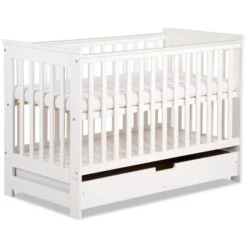 Babykamer Lieke Wit: Ledikant & Commode 19 Babykamer Lieke Wit: Ledikant & Commode -Dolu Verkoopwinkel ledikant lieke wit 60x120 cm 1