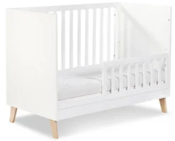 Babykamer Romy: Ledikant & Commode 11 Babykamer Romy: Ledikant & Commode -Dolu Verkoopwinkel ledikant noah 60 x 120 cm 2 1