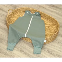 MamaLoes Amy Pure Stonegreen 6-12 Mnd Onesie Slaapzak 85375 5 MamaLoes Amy Pure Stonegreen 6-12 Mnd Onesie Slaapzak 85375 -Dolu Verkoopwinkel mamaloes amy pure stonegreen onesie slaapzak 2