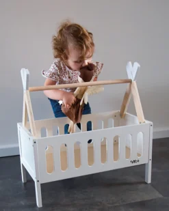 Tryco Tipi Houten Poppenbed TR-353013 7 Tryco Tipi Houten Poppenbed TR-353013 -Dolu Verkoopwinkel tr 353013 tryco wooden tipi doll bed 02