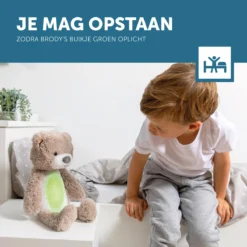 Zazu Brody De Beer Taupe Slaaptrainer ZA-BRODY-01 -Dolu Verkoopwinkel zazu brody de beer taupe slaaptrainer sfeer 6